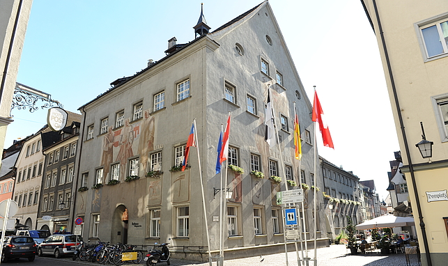 Das Rathaus in Feldkirch von außen.