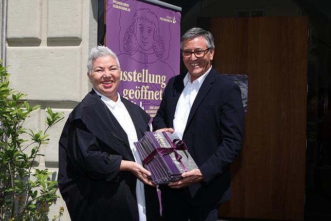 Monika Heinzle und Bürgermeister Wolfgang Matt